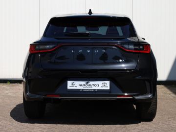 Lexus LBX